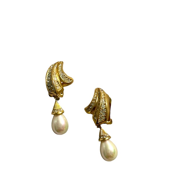 Vintage Christian Dior clip on pearl drop earrings - Picture 1 of 3